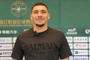 乐鱼体育官网-卡列洛：非常高兴能够加盟浙江FC 希望用进球让大家享受胜利